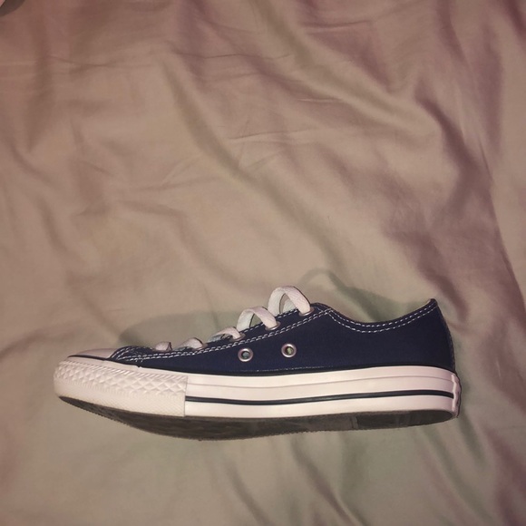 Kids Navy converse - Picture 2 of 3